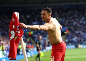 أرنولد باع فريق طفولته ليفربول إلى ريال مدريد
