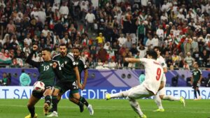 منتخب الإمارات يتراجع مركزين في التصنيف الجديد لـ “الفيفا”
