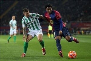 جدول ترتيب الدوري الإسباني بعد تعادل برشلونة أمام ريال بيتيس

