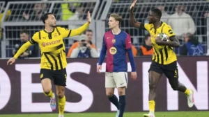 بروسيا دورتموند يسعى لإنقاذ موسمه الأوروبي المتعثر أمام مونشنغلادباخ
