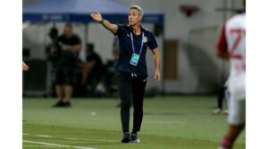 باولو سوزا: مواجهة الوصل مباراة نهائية
