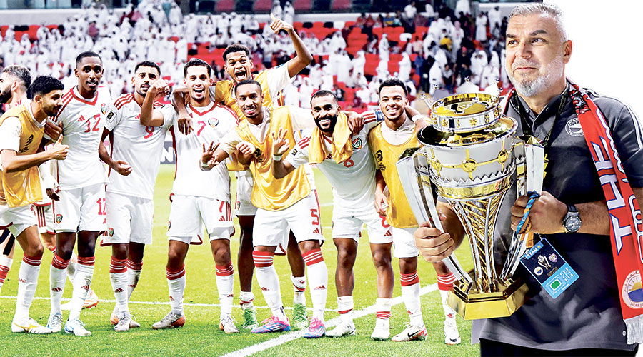 «صائد البطولات» يقود حلم الإمارات في الصعود إلى كأس العالم 2026
