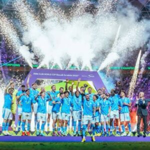فيفا يفاجئ الأندية المشاركة في كأس العالم 2025 بقرار استثنائي في الانتقالات
