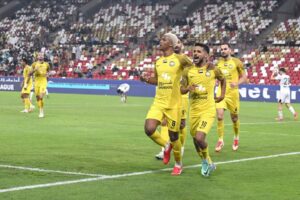 كلباء يهزم الجزيرة بأجمل أهداف الموسم

