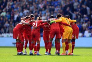 الدوري الإنجليزي قد يحسم الأربعاء.. ليفربول يتابع جماعياً مباراة أرسنال الحاسمة
