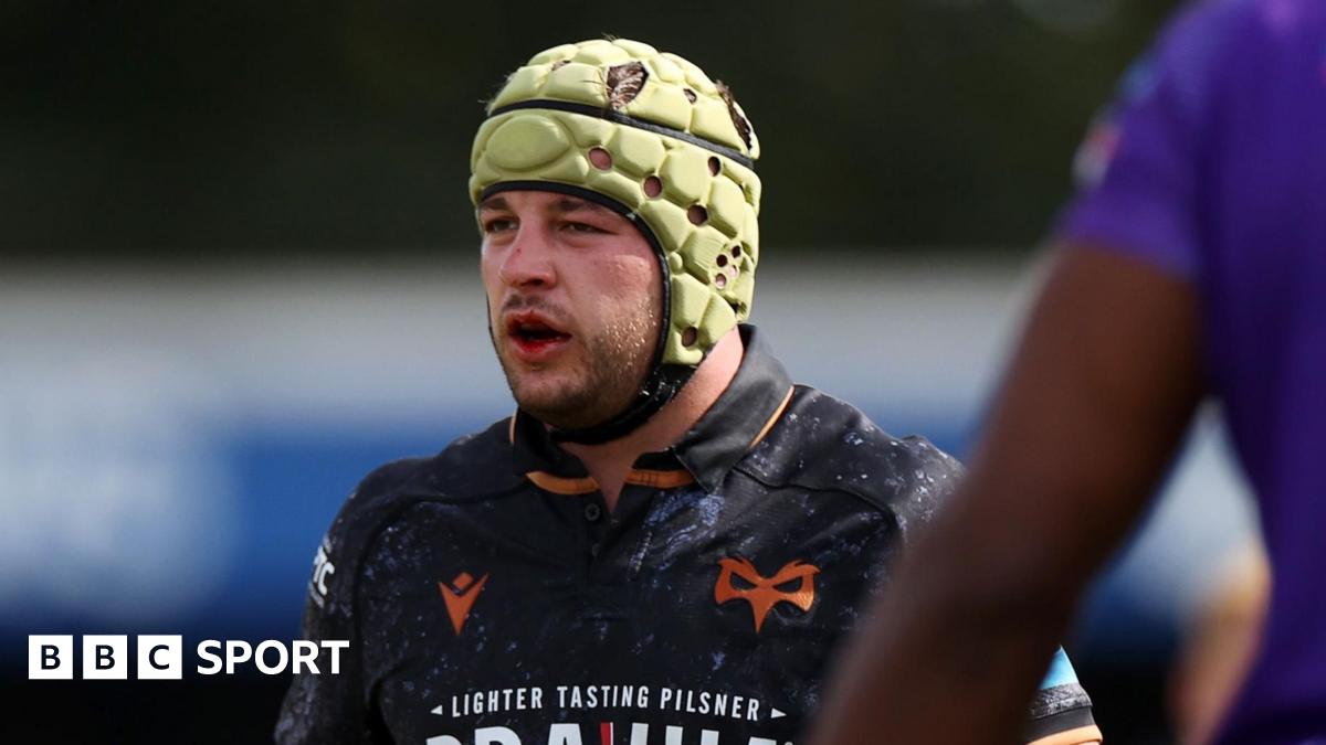 Justin Tipuric coaching