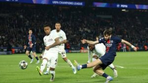 ليلة الحسم في دوري الأبطال.. هل ينجح برشلونة وباريس سان جيرمان في تأمين التأهل؟
