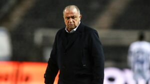 الإمبراطور يضرب مرة أخرى: فاتح تريم يتولى مقاليد حركة الشباب رسميًا

