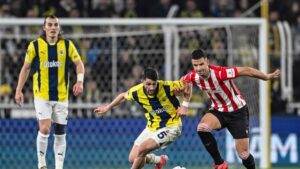 بنفيكا يتطلع إلى إسماعيل يوكسيك لاعب فنربخشة لتعزيز خط الوسط
