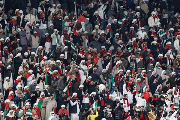 62381 متفرجاً بمباريات الجولة الأولى في «خليجي 26»
