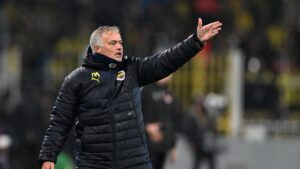 TFF يرسل تمنياته الطيبة لمورينيو بعد جراحة المرارة

