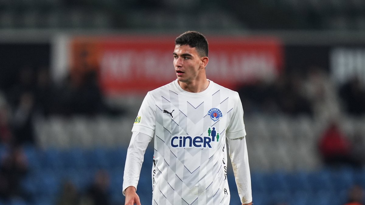 ياسين أوزجان لاعب قاسم باشا يأخذ قفزة الدوري الإنجليزي مع تحرك أستون فيلا
