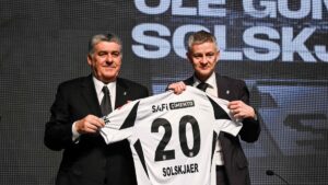 أعلن نادي بشيكتاش، عملاق الدوري التركي الممتاز، عن تعيين سولسكاير مدربًا جديدًا له

