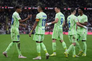 برشلونة إلى نهائي كأس السوبر الإسباني بعد الفوز على أتلتيك بلباو
