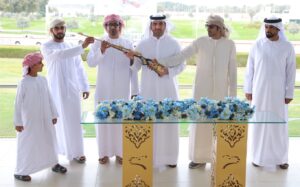 «زعفرانة» تفوز بكأس الثنايا البكار في مهرجان ولي عهد دبي للهجن
