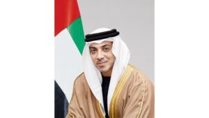 منصور بن زايد يهنئ الملك حمد بن عيسى بفوز المنتخب البحريني بـ"خليجي 26"
