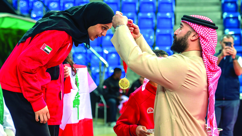 4 ميداليات للإمارات في البطولة العربية للمبارزة
