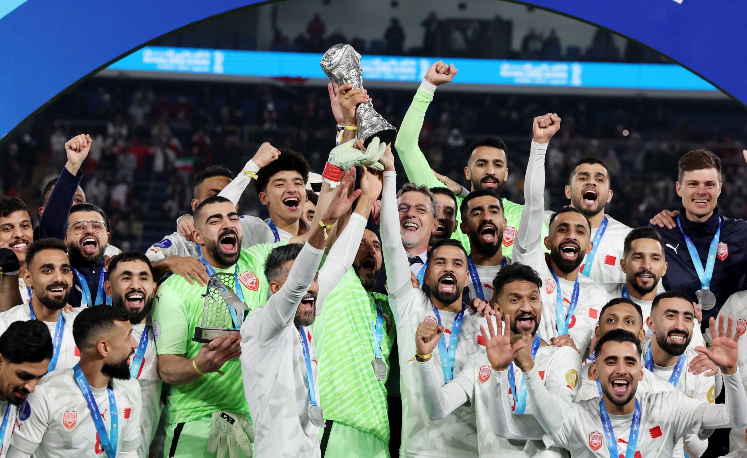المنتخب البحريني يتوّج بلقب خليجي 26
