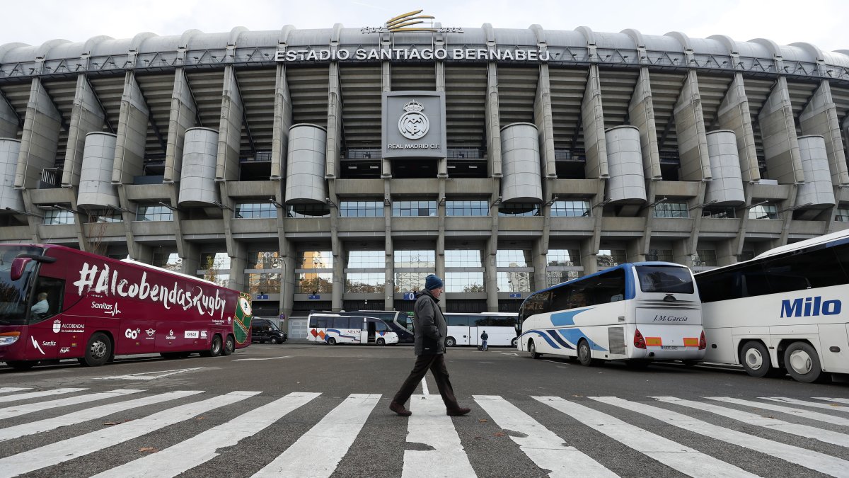 ريال مدريد يصنع التاريخ مع أول موسم إيرادات يتجاوز مليار دولار

