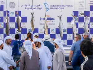 إقبال كبير على بطولة دبي المفتوحة لصيد الكنعد والسكل
