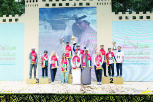 نورا القبيسي بطلة سباق مهرجان أبوظبي المفتوح للقدرة
