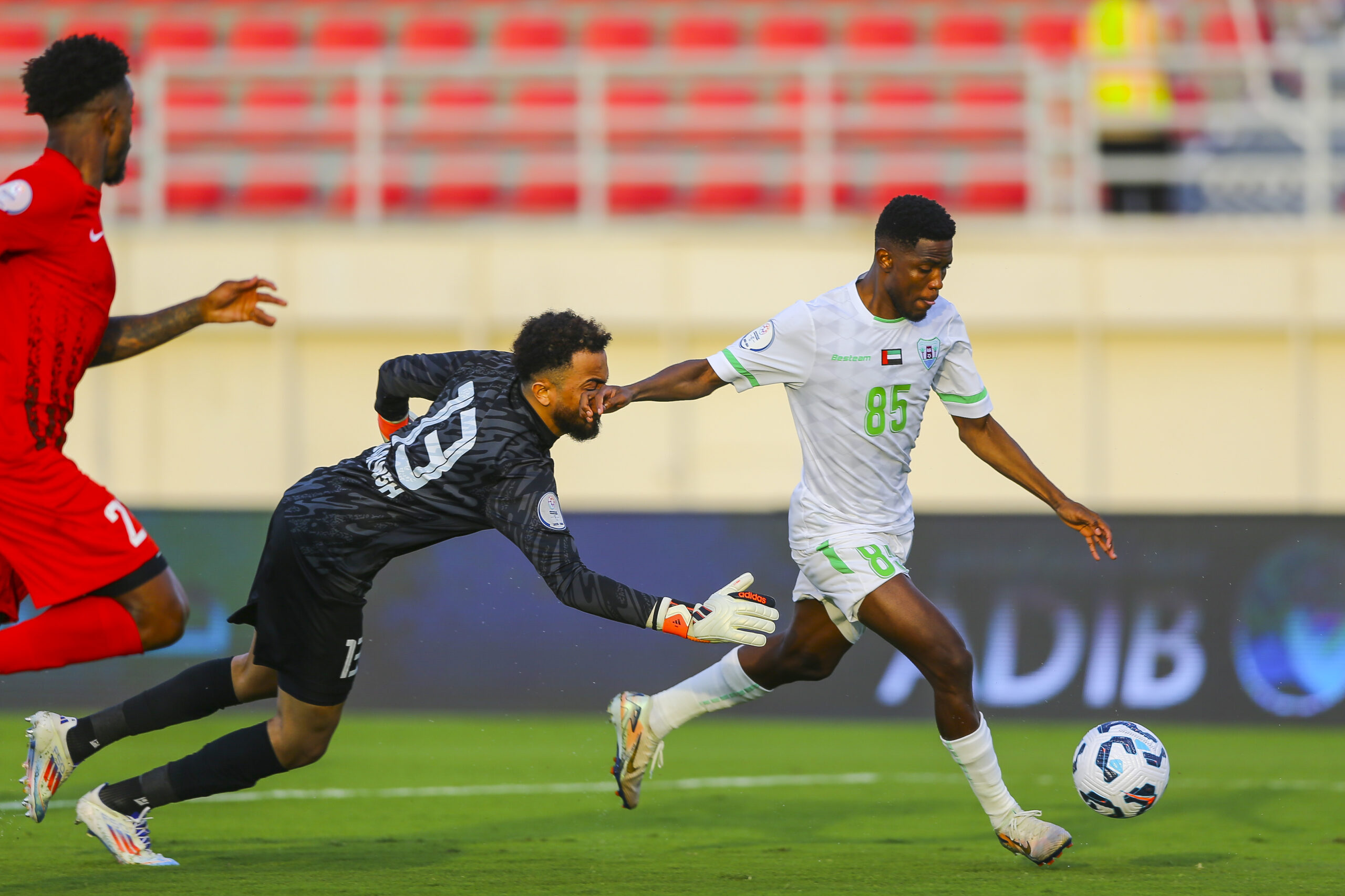 العبدولي: دبا الحصن حصد نقطة البقاء أمام البطائح.. واعتذرت للاعبين بعد التعادل
