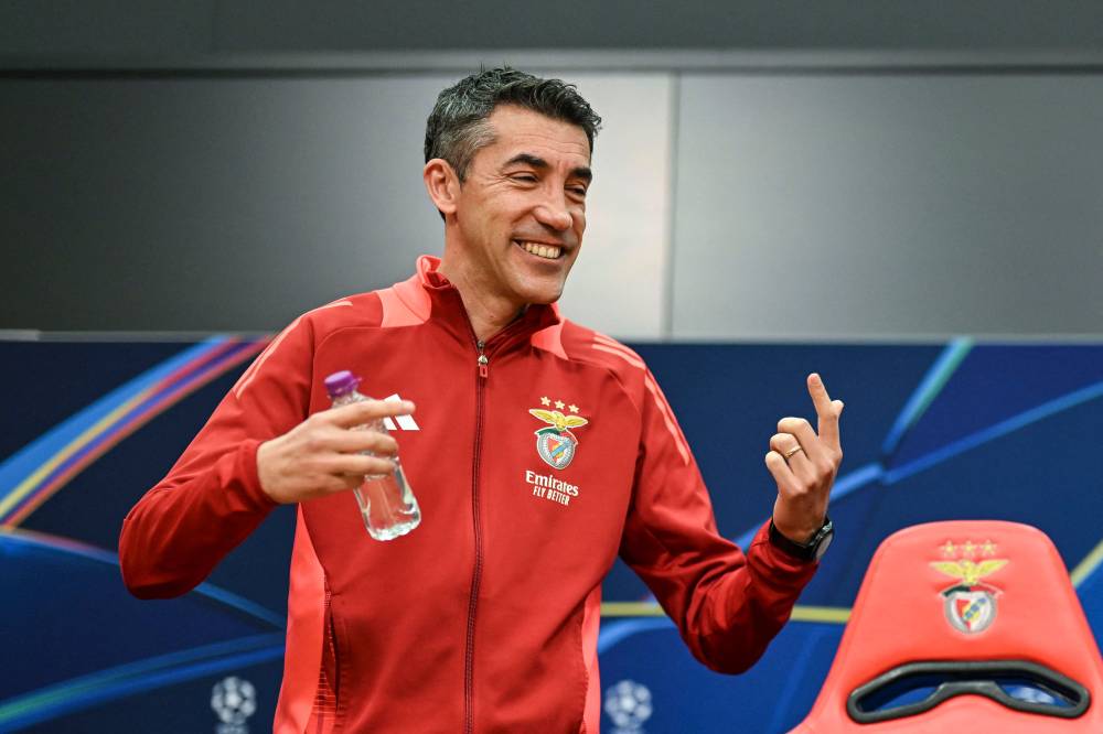 زلزال خلال مؤتمر صحفي لمدرب بنفيكا

