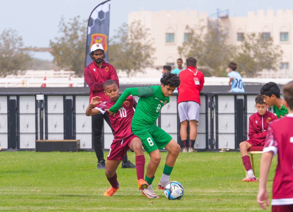 شباب الأهلي وحتا إلى دور الـ16 في كأس دبي للقارات
