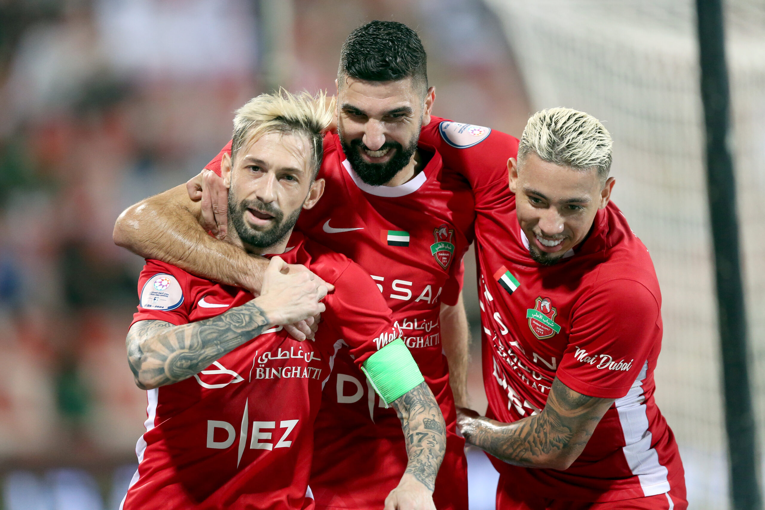 شباب الأهلي ينهي مباراة تأمين الصدارة في 6 دقائق
