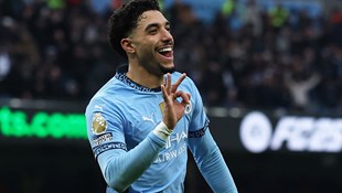 عمر مرموش يسجل أول هاتريك مع مانشستر سيتي أمام نيو كاسل
