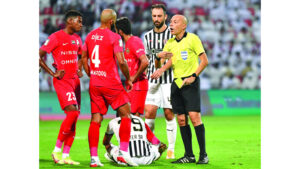 6.4 ملايين درهم كلفة «الصافرة الأجنبية» في الدوري منذ 2021

