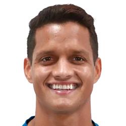 Roberto Rosales