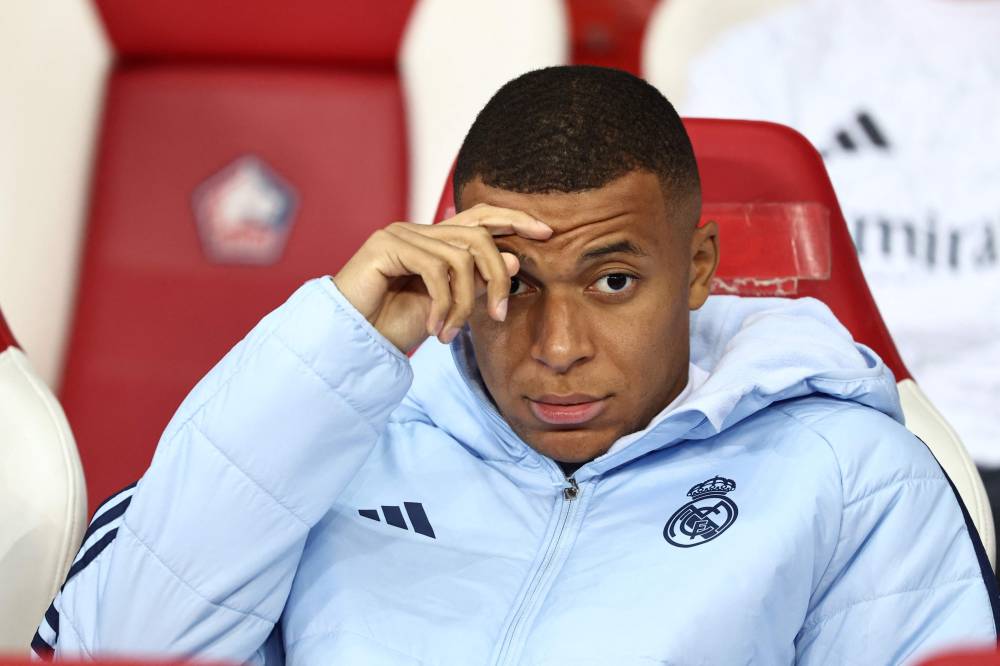 فالفيردي يبقي ريال مدريد على قيد الحياة في الدوري.. والصافرات تلاحق مبابي
